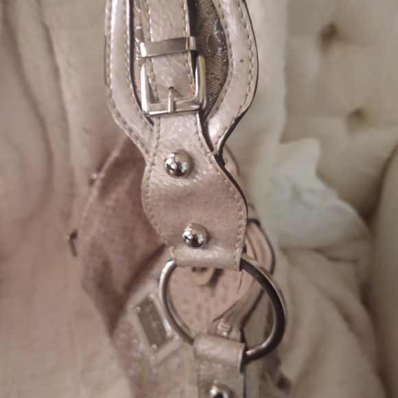 Guess Purse Jacquard Fabric - Picture 11 of 12